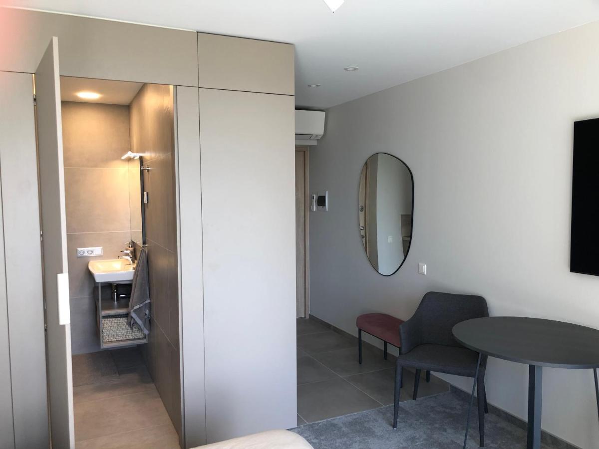 Studio Modern Šventoji Buitenkant foto